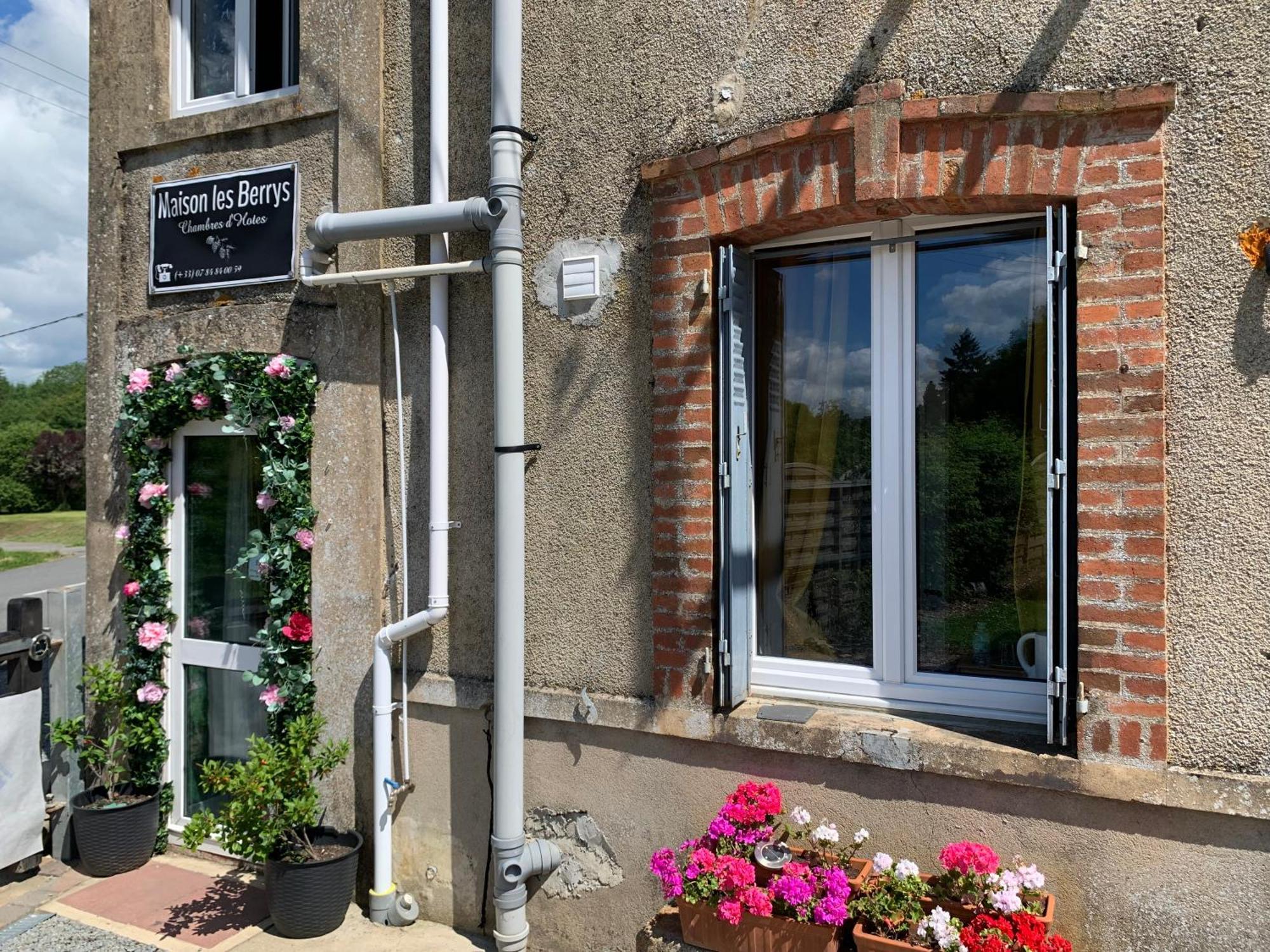 Bourganeuf Maison Les Berrys المظهر الخارجي الصورة